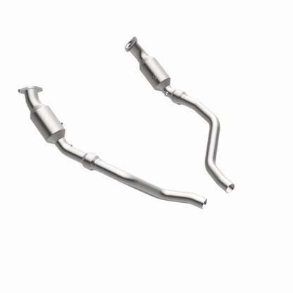 MagnaFlow OEM Grade D/F Catalytic Converter | Chrysler 300/Dodge Challenger/Charger (04-24) (16421)