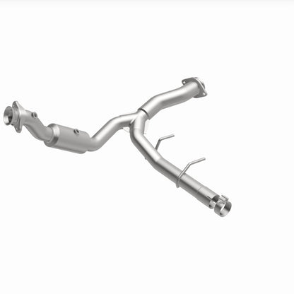 MagnaFlow 21-528 DirectFit Converter For 15-17 Ford Expedition V6 3.5