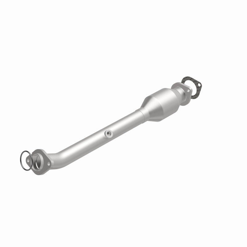 Magnaflow OEM Grade Direct Fit Catalytic Converter | Nissan Pathfinder/Xterra (05-15) (52670)