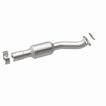 MagnaFlow 52544 DirectFit Converter Underbody For Toyota RAV4 (09-12)