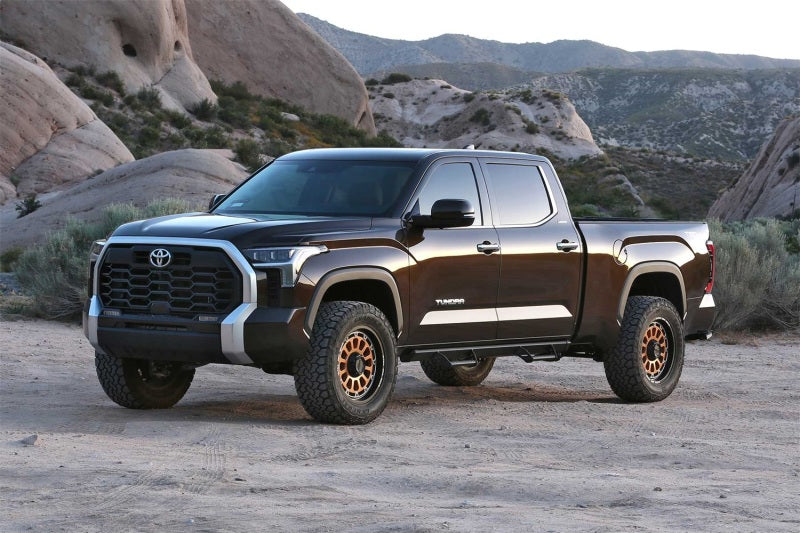 Fabtech 22+ Toyota Tundra 4WD Rear Coils 3in UCA Sys w/Fr Dirt Logic 2.5 Resi (K7088DL)