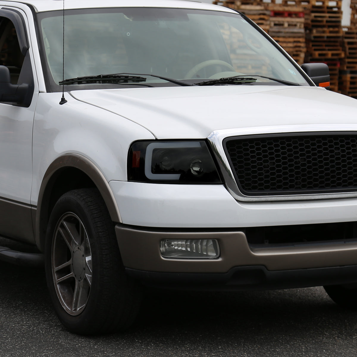 2004-2008 Ford F-150/ 2006-2008 Lincoln Mark LT Switchback Sequential LED C-Bar Projector Headlights (Black Housing/Smoked Lens)