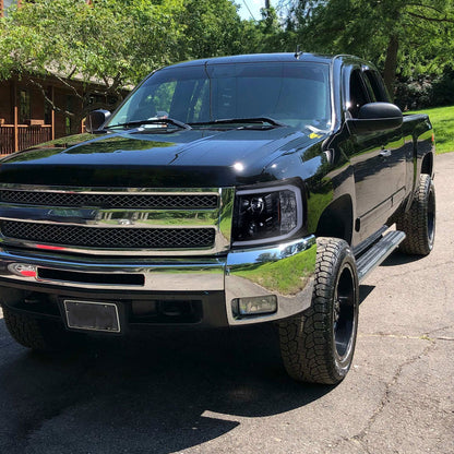 2007-2013 Chevrolet Silverado 1500/ 2007-2014 Silverado 2500HD 3500HD LED C-Bar Projector Headlights (Glossy Black Housing/Smoked Lens)