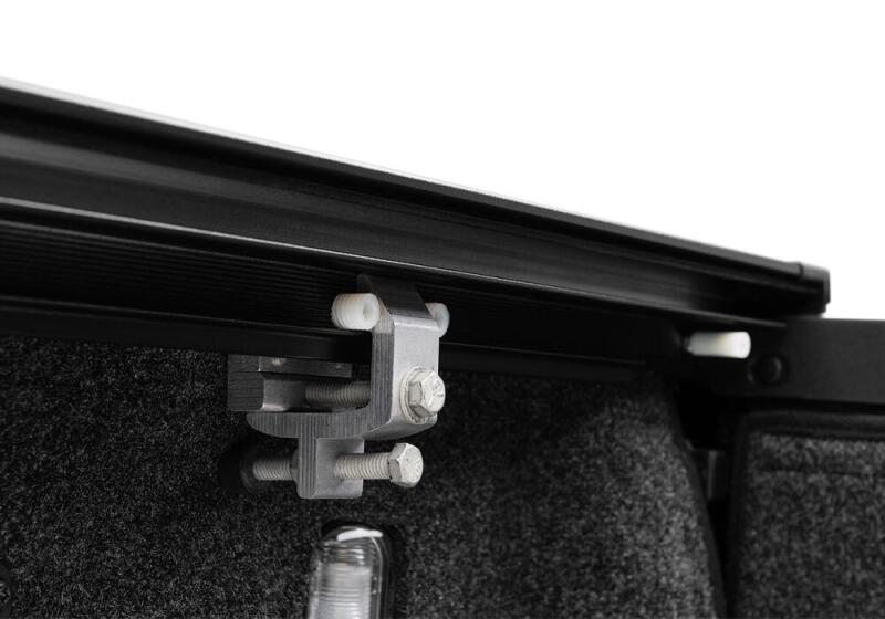 Retrax 17-18 Super Duty F-250-350 Short Bed RetraxONE XR