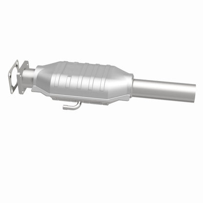 MagnaFlow Conv Direct Fit Jeep Cherokee/Wrangler 87-92 | Highlander 13-20 (23229)