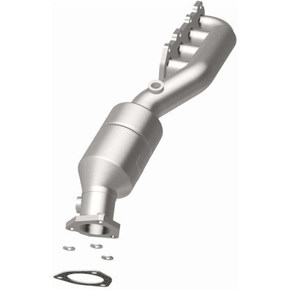 MagnaFlow 2002-2004 Volkswagen Passat California Grade CARB Compliant Manifold Catalytic Converter