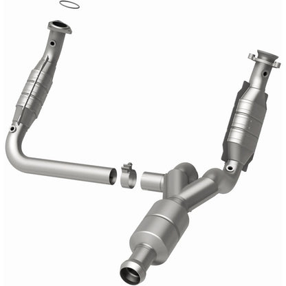 MagnaFlow Conv DF OEM Grade Catalytic Converter | Chevy Silverado 09-13 (51578)