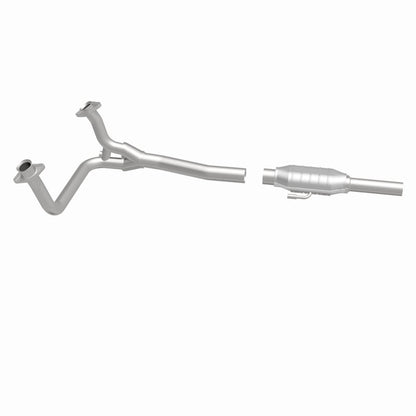 Magnaflow Standard Grade Catalytic Converter | Ford Bronco II/F-150/250 (78-97) (93307)