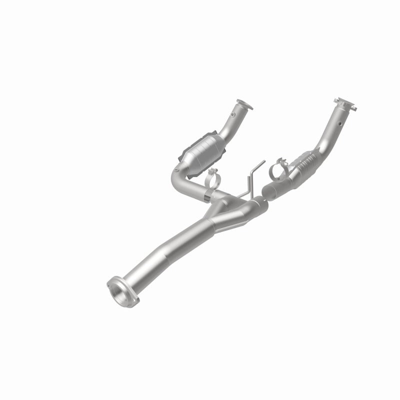 MagnaFlow OEM D&F Catalytic Converter | Silverado 2500HD/3500HD / Sierra 2500HD/3500HD (21-252)