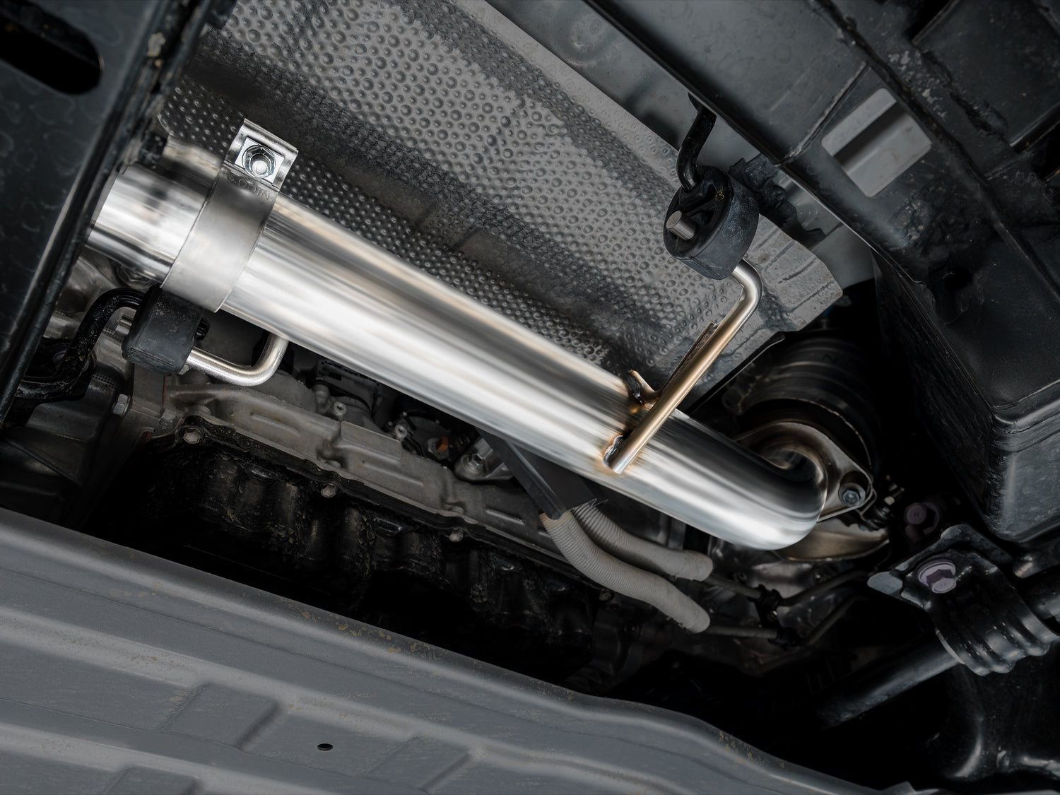 AWE Tuning 3015-28056 Exhaust System Kit for 24+ Toyota Land Cruiser/25+ 4Runner