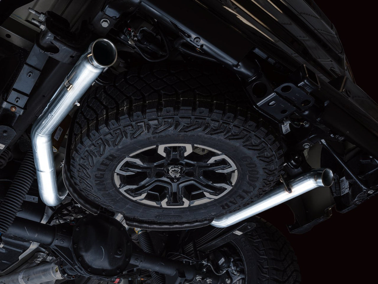 AWE 0FG Exhaust Suite for the 4th Gen Silverado ZR2 / Sierra AT4X