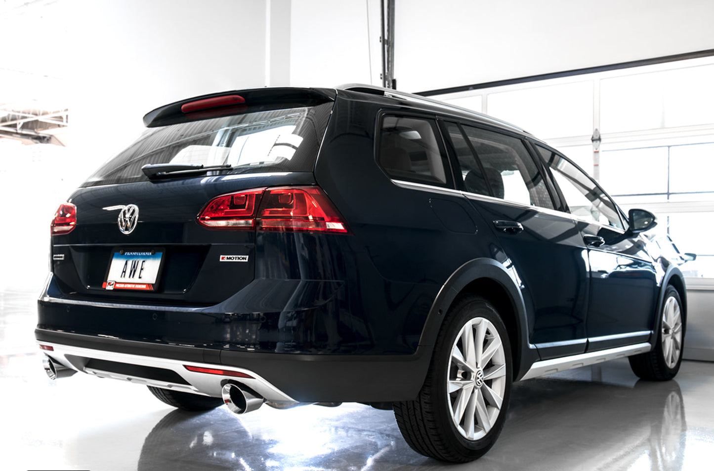 AWE Tuning Touring Edition Exhaust for VW Golf Alltrack / Sportwagen 4Motion - Chrome Silver Tips (3015-32098)