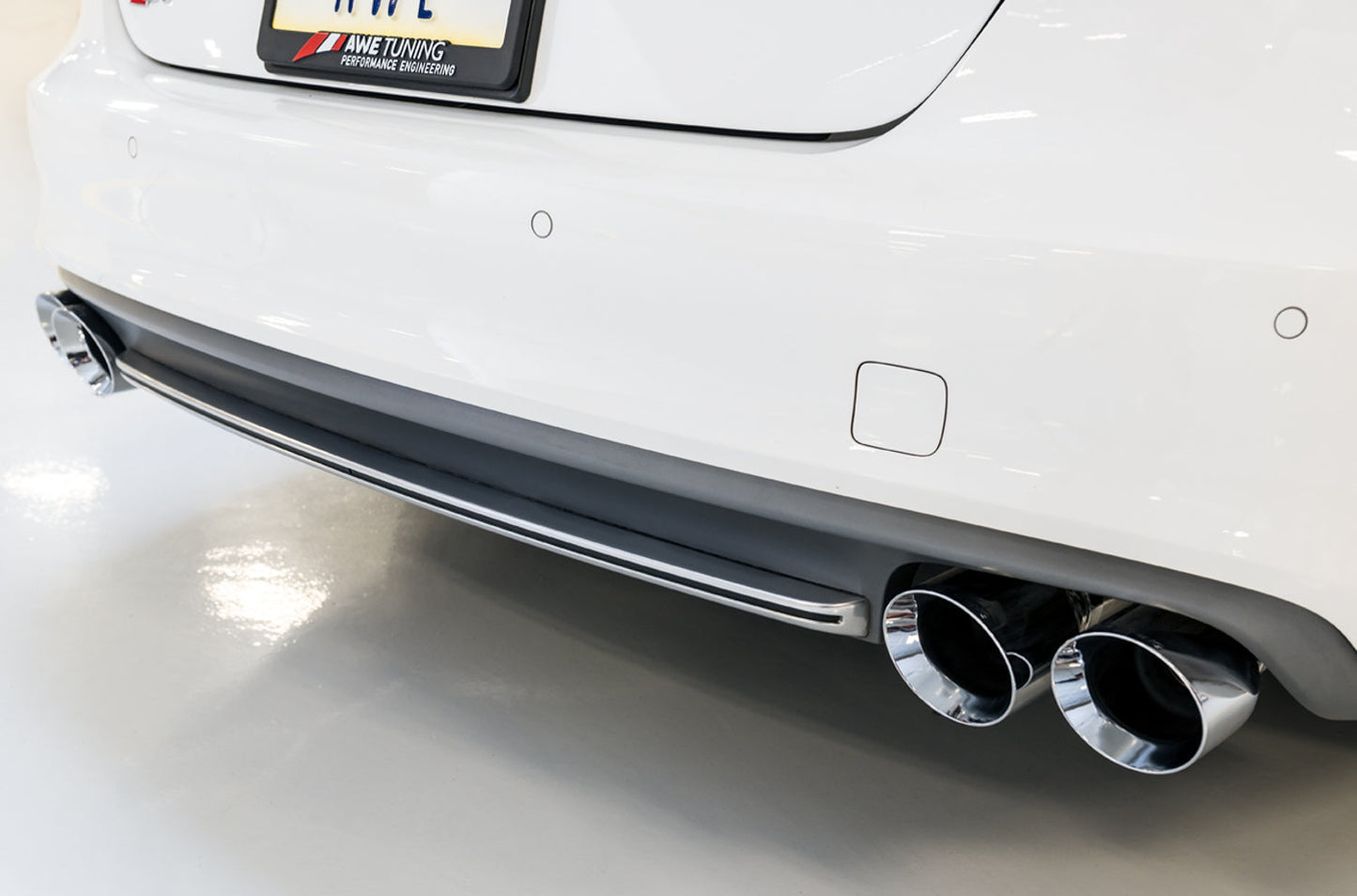 AWE Tuning Touring Edition Exhaust for Audi C7 S7 4.0T - Chrome Silver Tips (3015-42012)