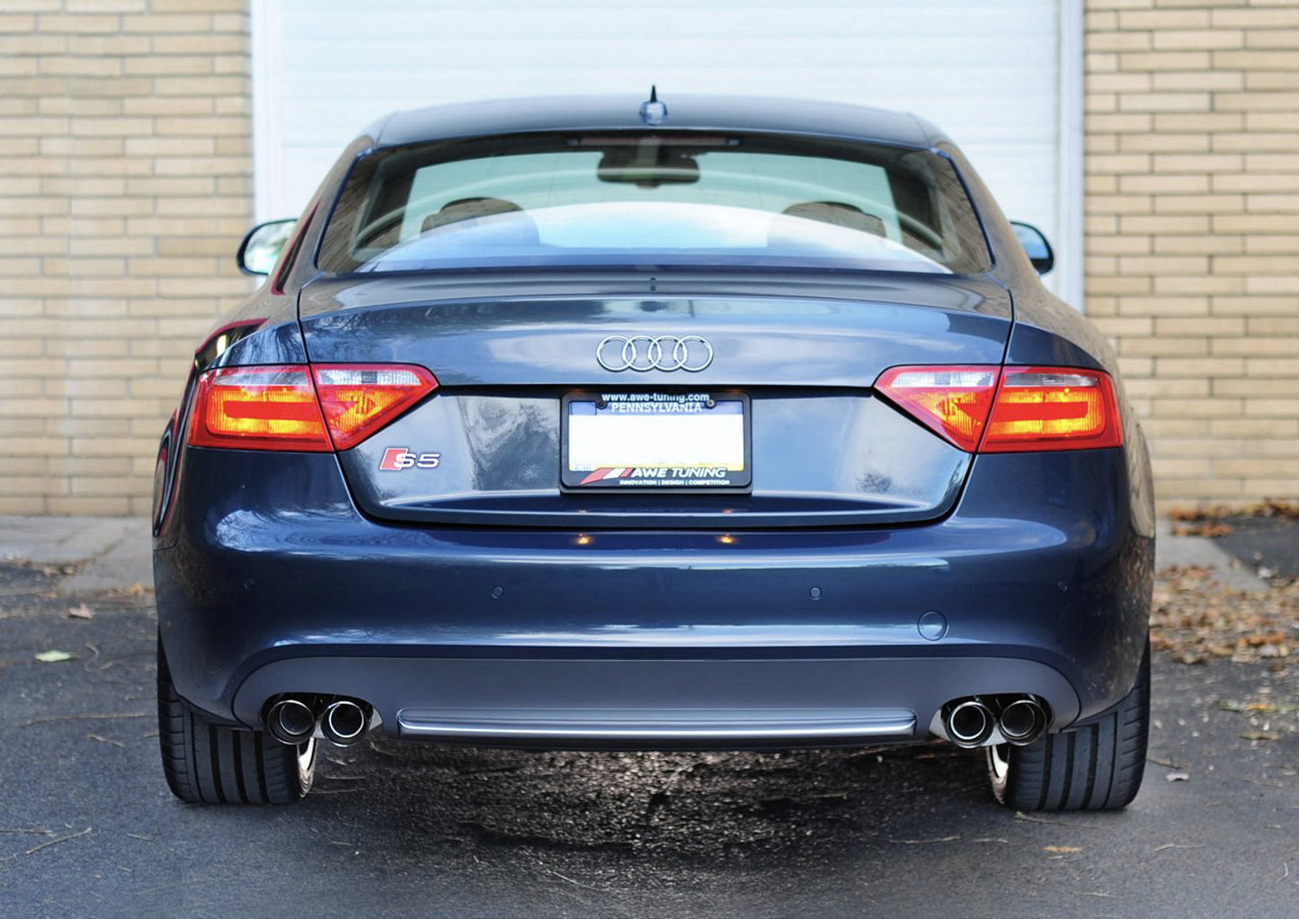 AWE Tuning Touring Edition Exhaust System for B8 S5 4.2L - Diamond Black Tips (3015-42026)