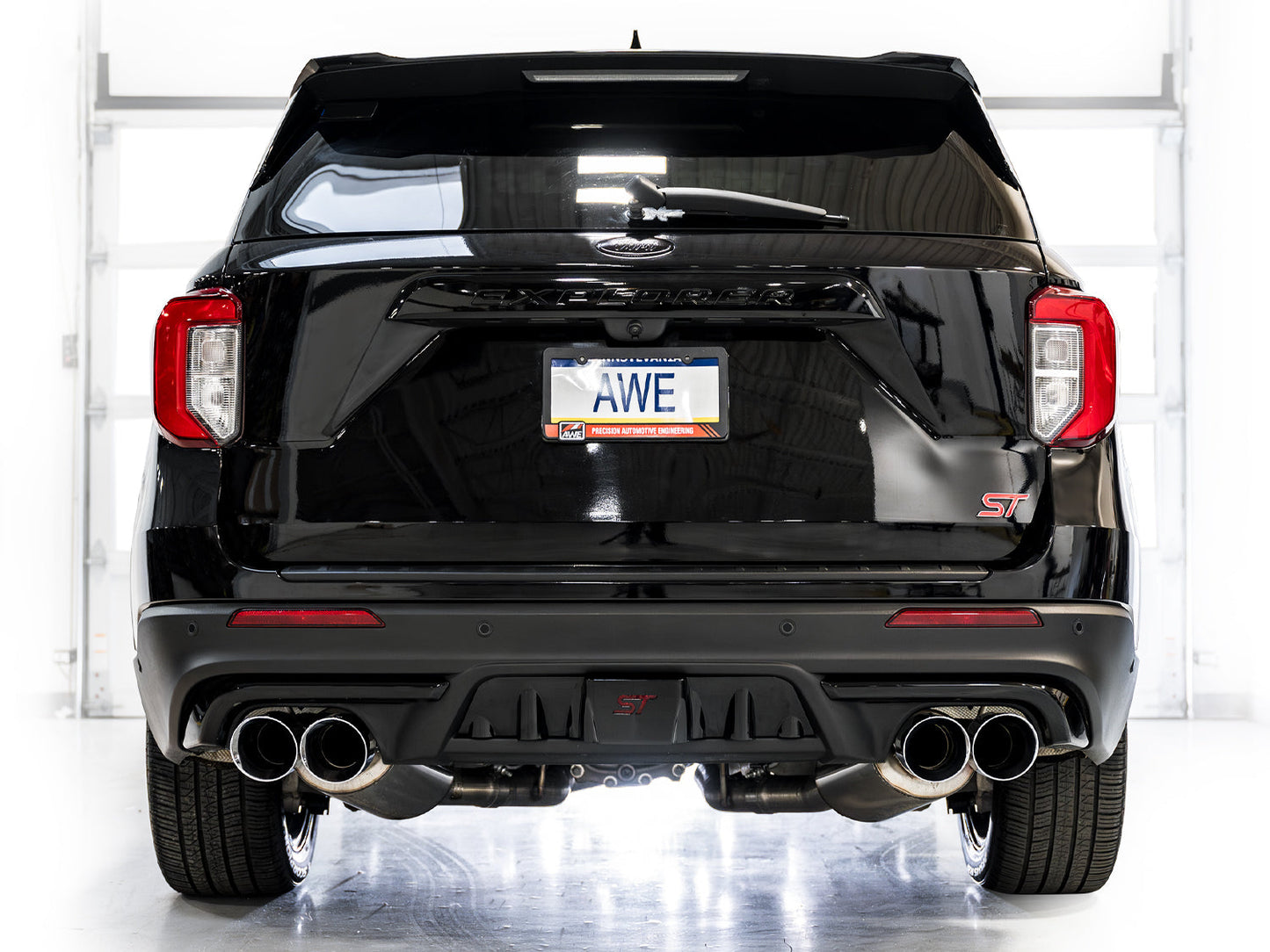 AWE Tuning 2020+ Ford Explorer ST Touring Edition Exhaust w/ Chrome Silver Tips (3015-42625)