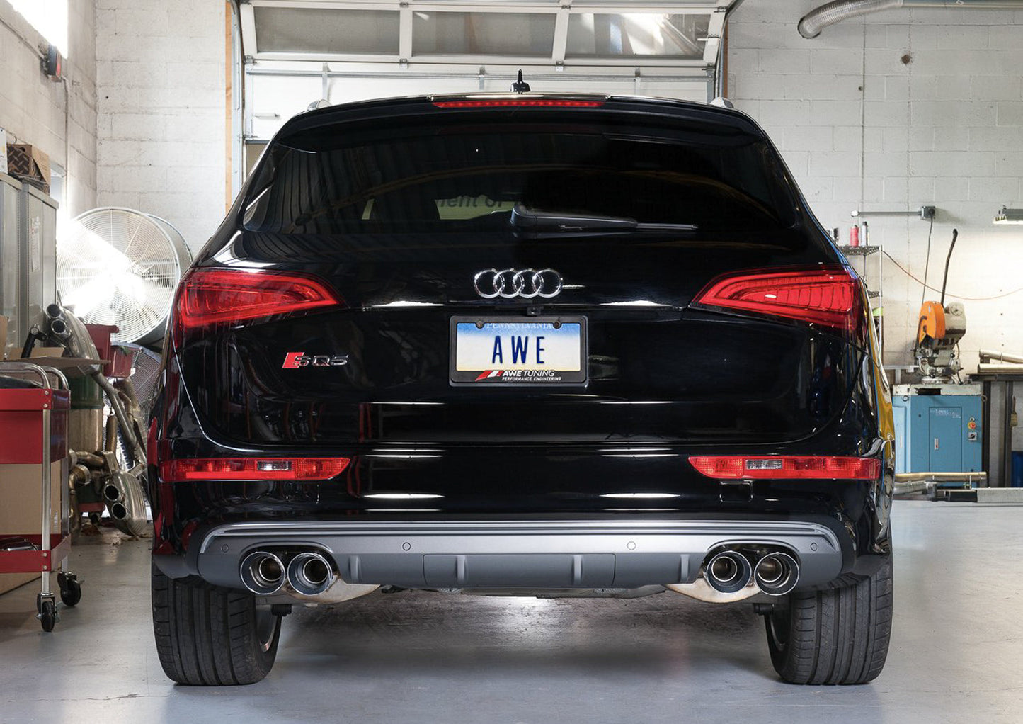 AWE Tuning Touring Edition Exhaust for 8R SQ5 - Quad Outlet, Diamond Black Tips (3015-43056)