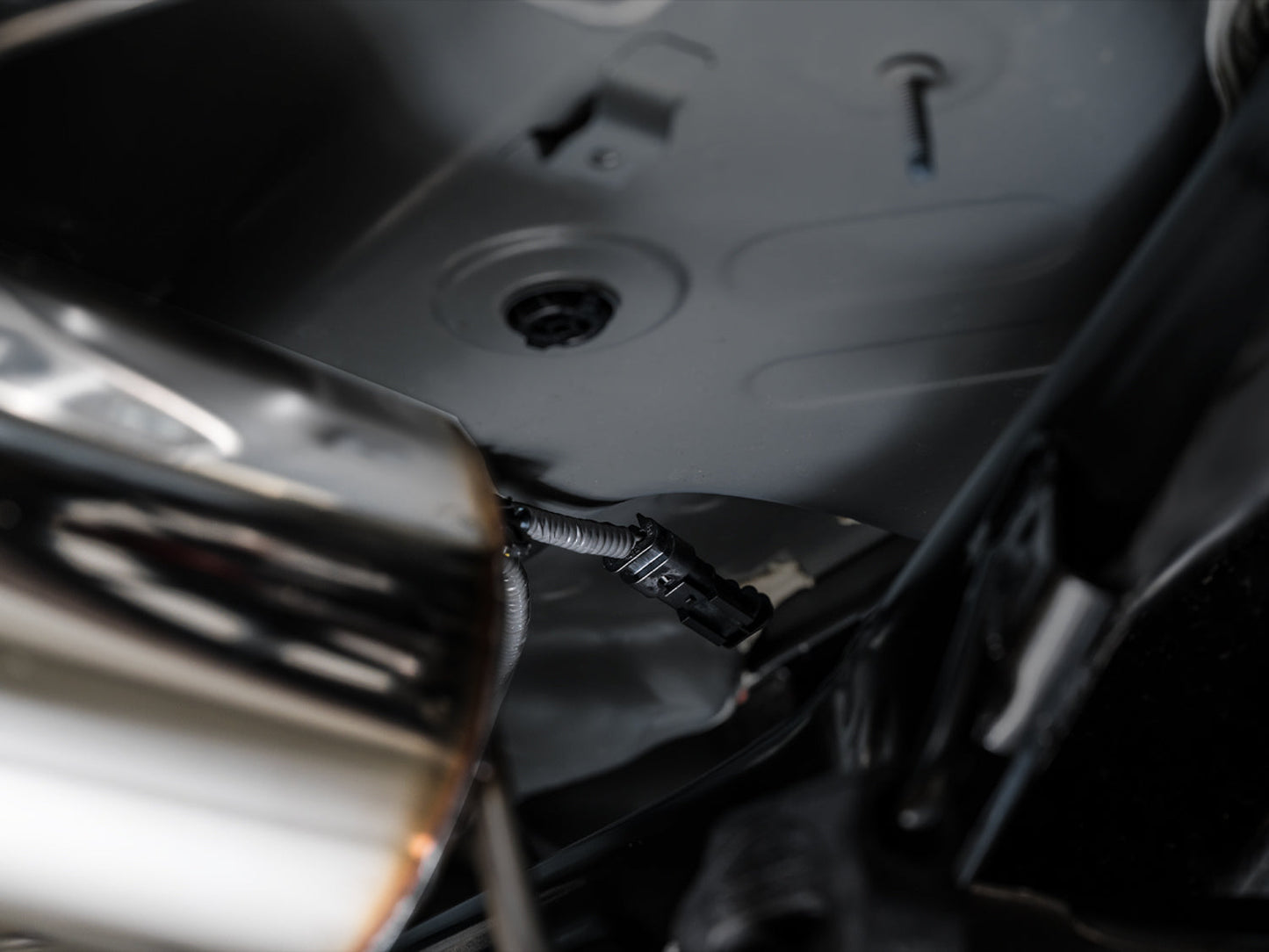AWE Tuning Touring Edition Exhaust w/ Triple Chrome Silver Tips for 2023 Honda Civic Type R FL5 (3015-52287)