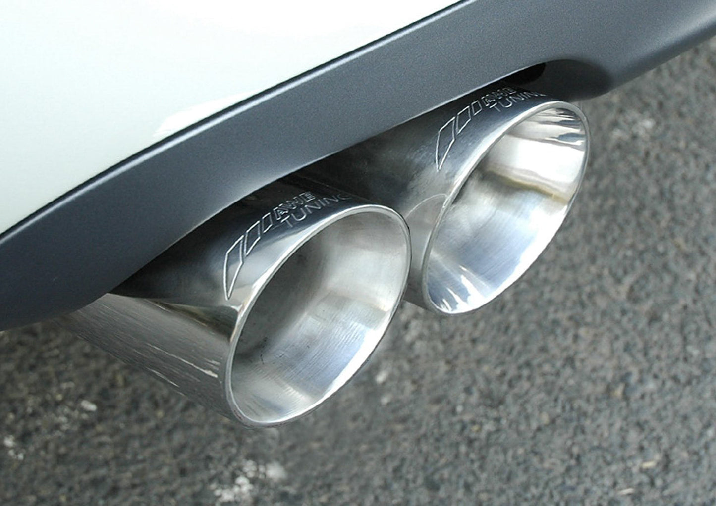 AWE Tuning Track Edition Exhaust for Audi B7 S4 - Chrome Silver Tips (3020-42010)