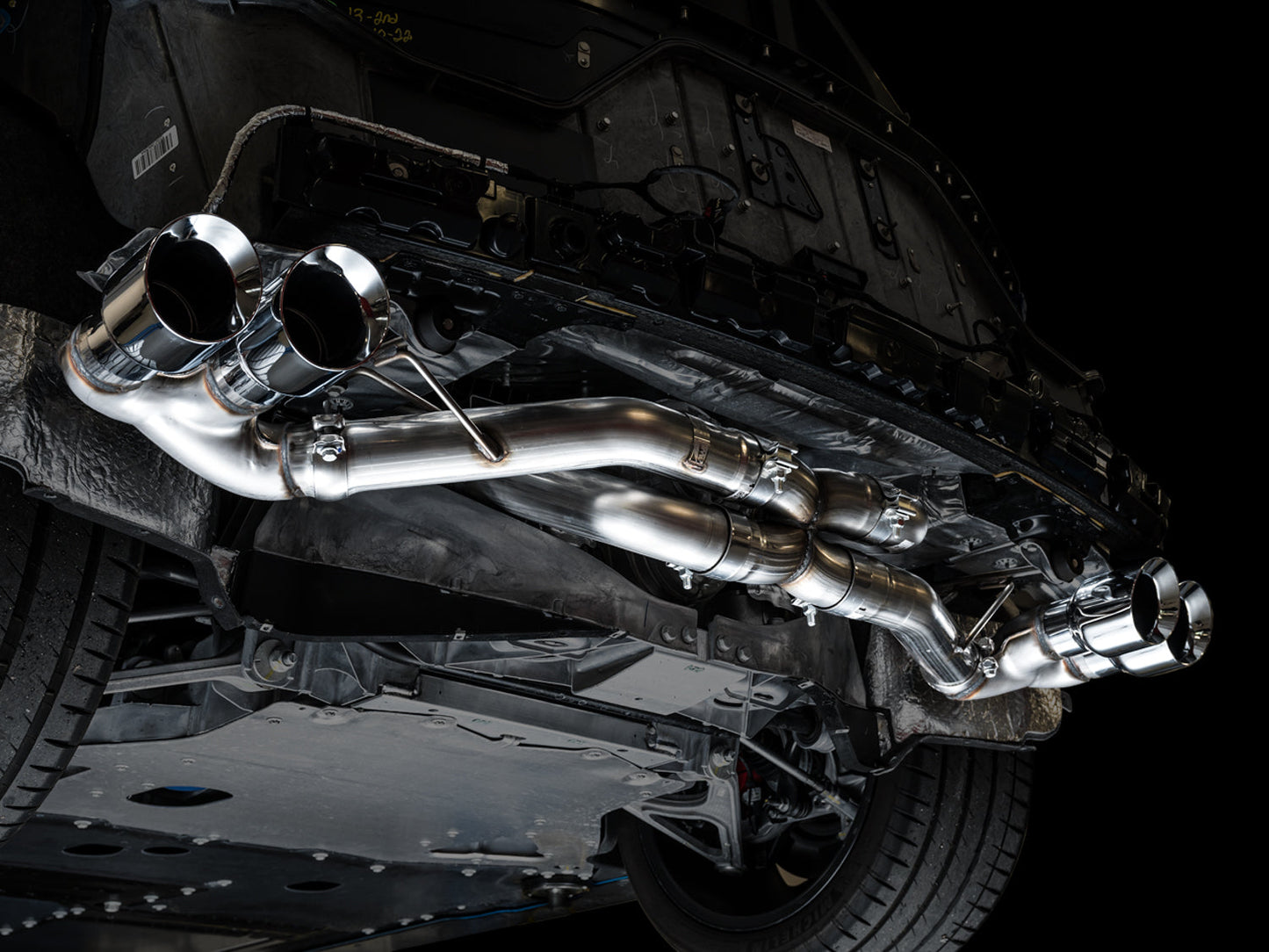 AWE Tuning Track Edition Exhaust for C8 Corvette - Chrome Silver Tips (3020-42080)