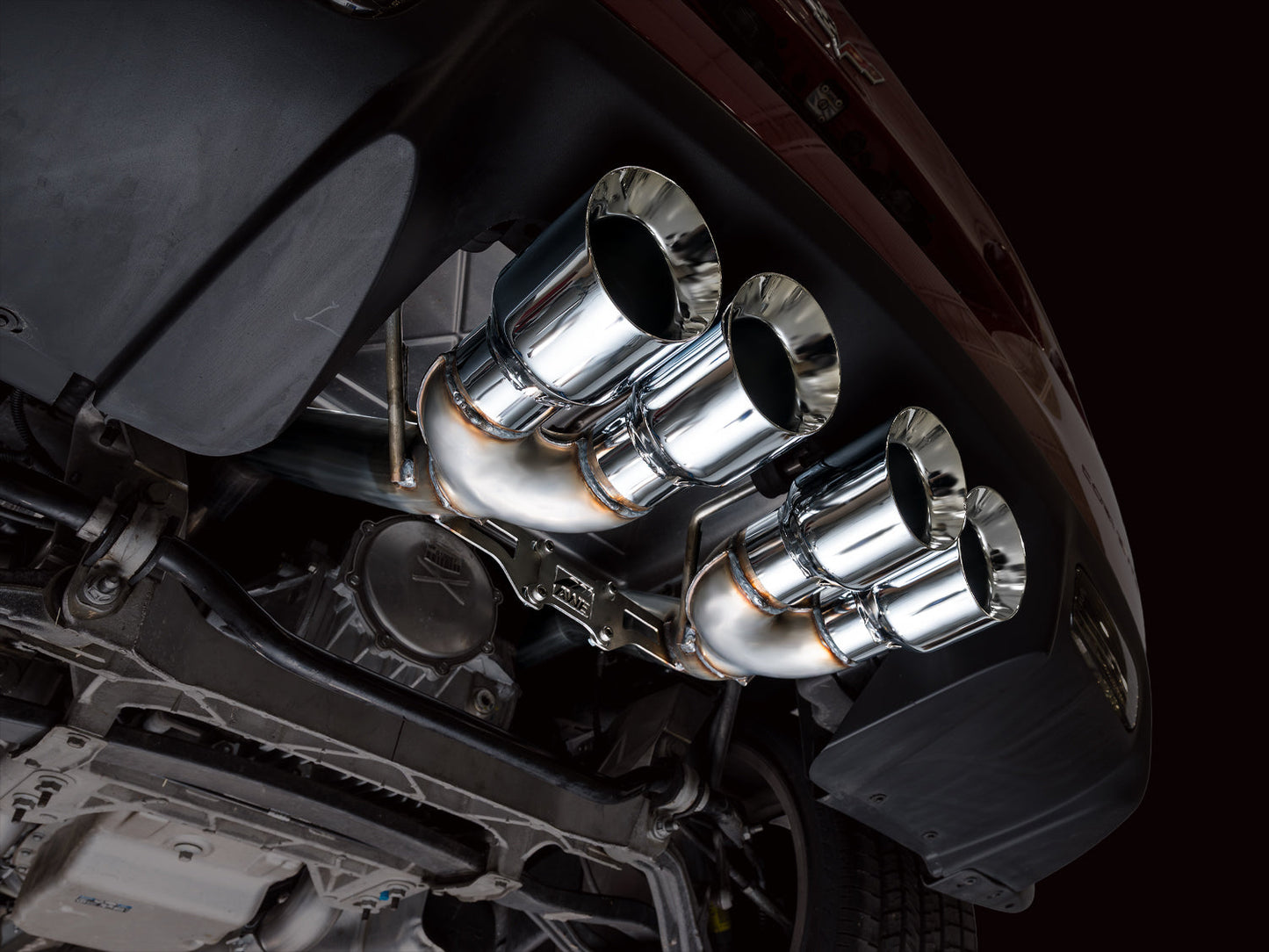 AWE Tuning 3020-42660 Axleback Exhaust For Chevrolet Corvette 6.0L Track
