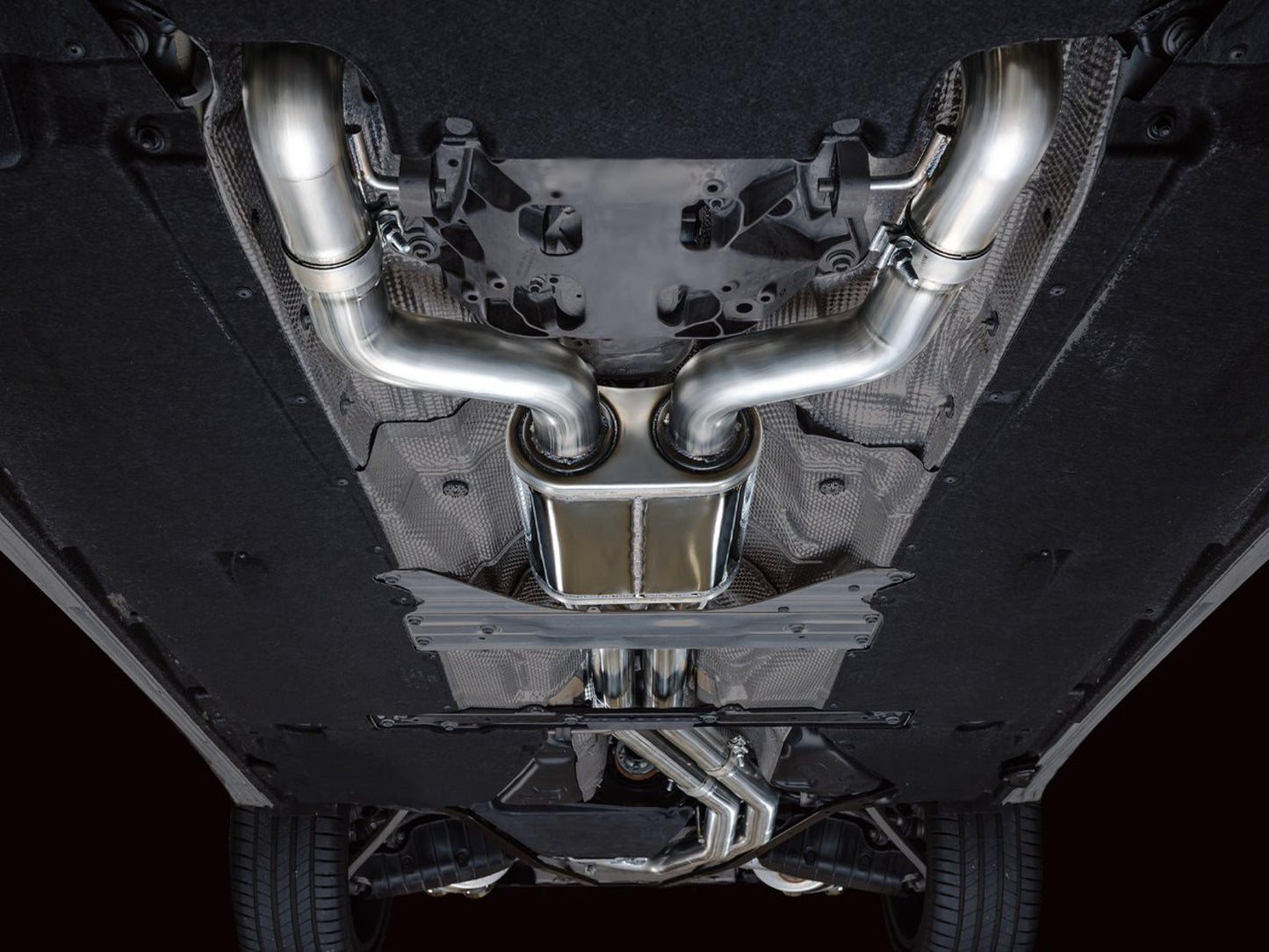 AWE Tuning Track Edition Exhaust - Diamond Black Tips for 19-23 Audi C8 S6/S7 (3020-43109)