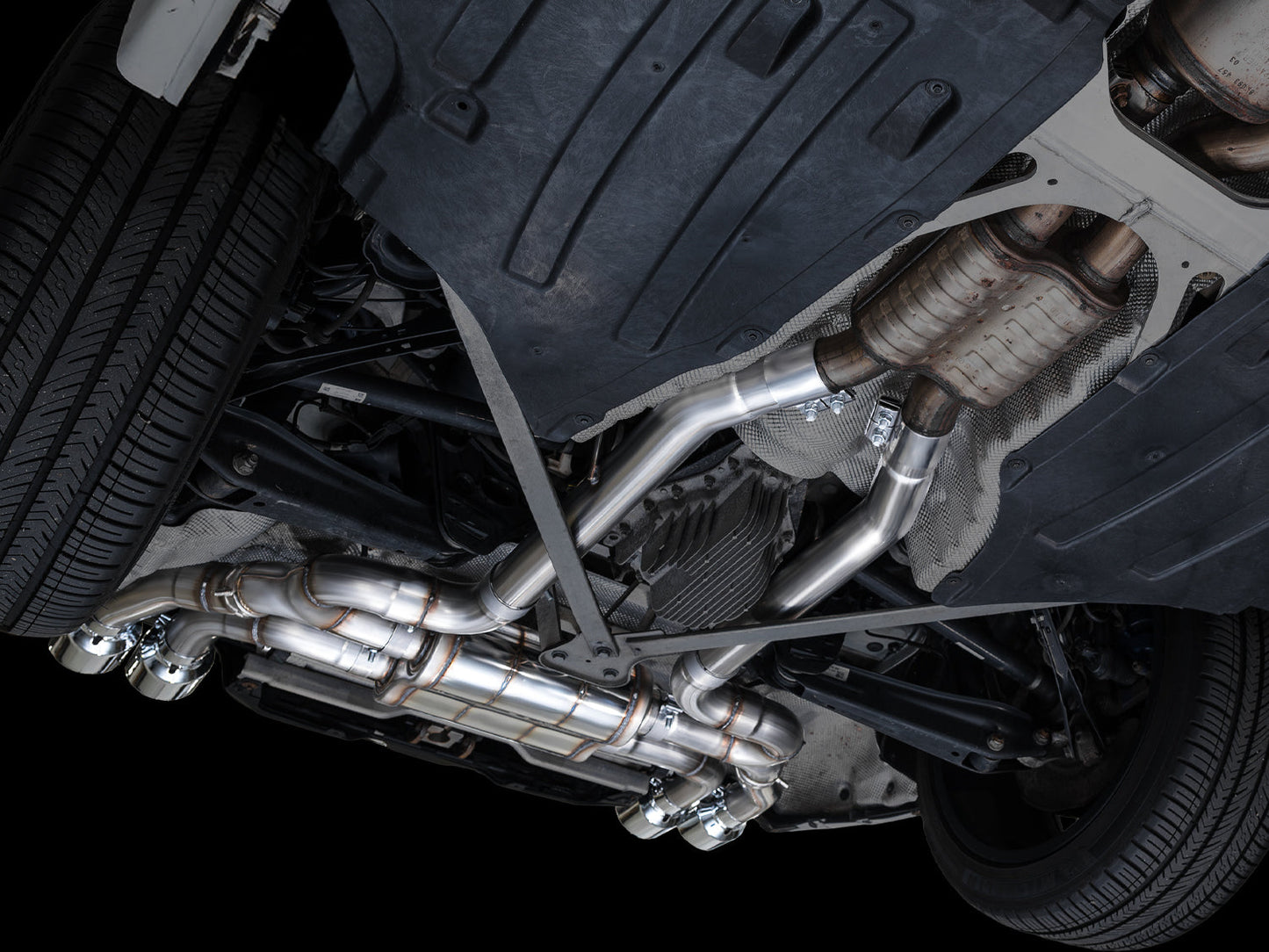 AWE 3025-42301 SwitchPath Axle-Back Exhaust Chrome Silver Tips for 2020-2024 BMW