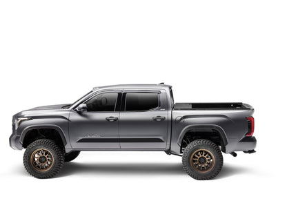 Retrax 2024 Ford F-150 SuperCrew/Super Cab 5.5ft. Bed Retrax EQ