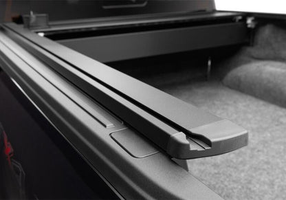 Retrax 15-18 F-150 Super Crew & Super Cab 5.5ft Bed RetraxPRO XR
