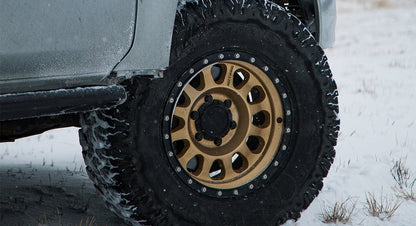 (set of 4) Method MR315 Gold - Black Lip | 17x8.5" +0mm | 6x135mm Wheel