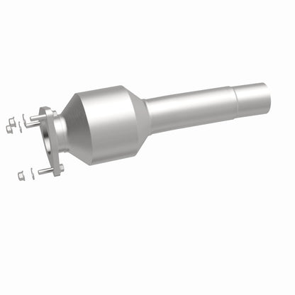 Magnaflow 15-17 Discovery Sport L4 OEM Underbody Direct Fit Converter