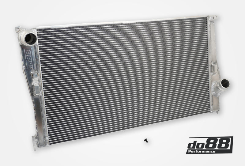 do88 WC-390 Aluminium Radiator 29%Larger BMW 135i 335i 1M Coupé N54/N55 E-Series