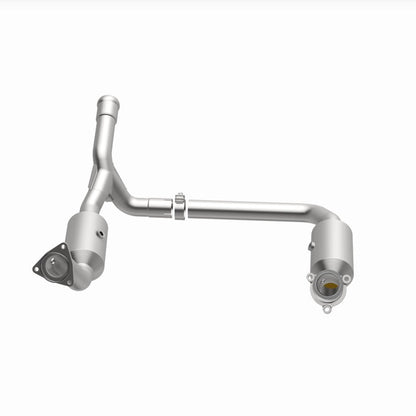 Magnaflow 280656 DirectFit Converter For GMC Sierra 1500 4.3L/5.3L (19-20)