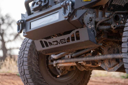 DV8 Offroad 18-23 Jeep Wrangler JL/JT Front Bumper Sway-Bar Disconnect Motor Skid Plate