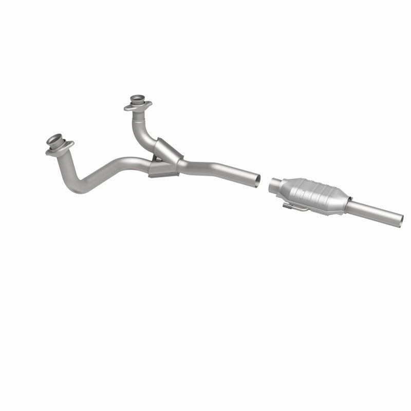 MagnaFlow Conv DF 78-97 Ford Trucks 5.8L V8 | (93312)