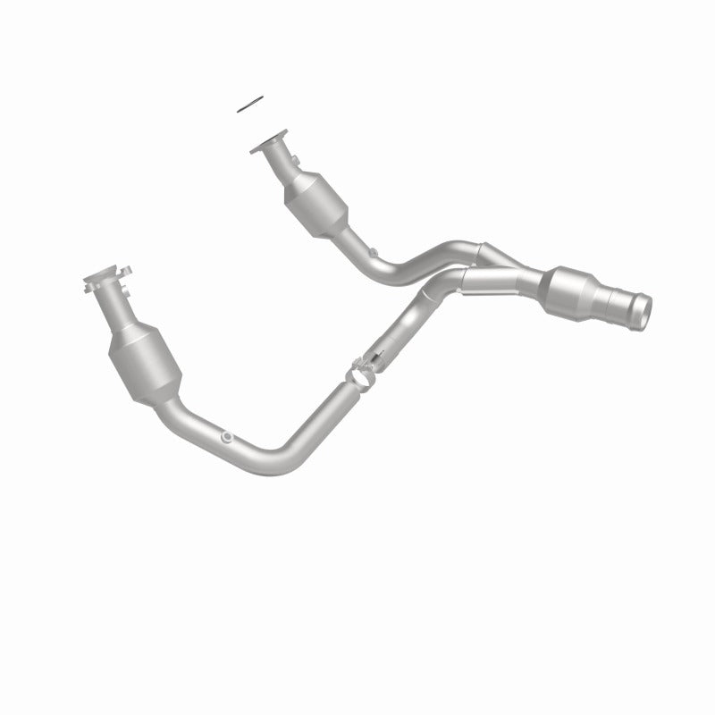Magnaflow OEM Grade Direct-Fit Catalytic Converter | GMC Yukon XL 6.2L (52617)