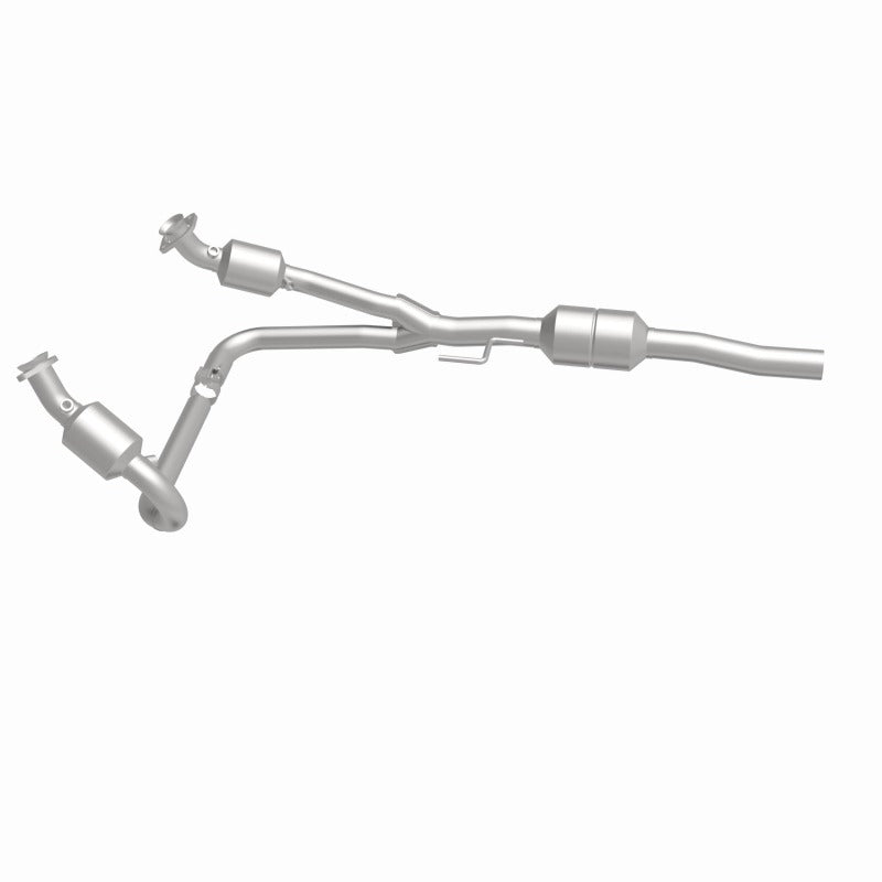 MagnaFlow Direct Fit Catalytic Converter 02-03 Dodge Durango 5.9L