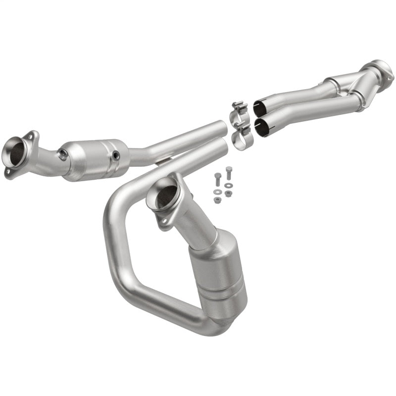 Magnaflow OEM Grade Direct-Fit Catalytic Converter | Ford Transit 150/250/350 (52436)