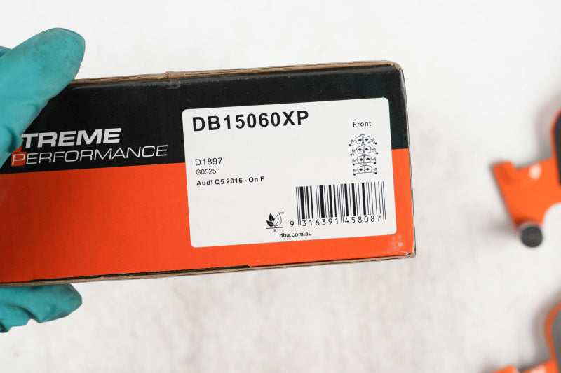 DBA Front XP Performance Brake Pads w/ 318mm Front Rotor | Audi A4 (17-19) (DB15060XP)