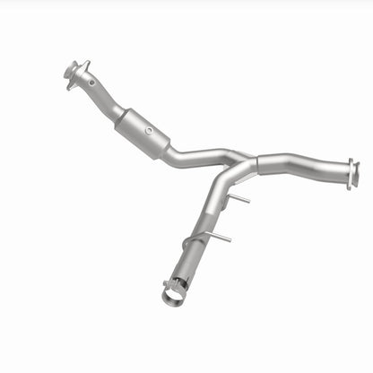 MagnaFlow 21-528 DirectFit Converter For 15-17 Ford Expedition V6 3.5