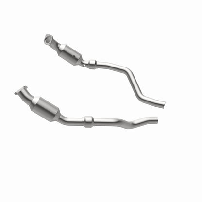 MagnaFlow OEM Grade D/F Catalytic Converter | Chrysler 300/Dodge Challenger/Charger (04-24) (16421)