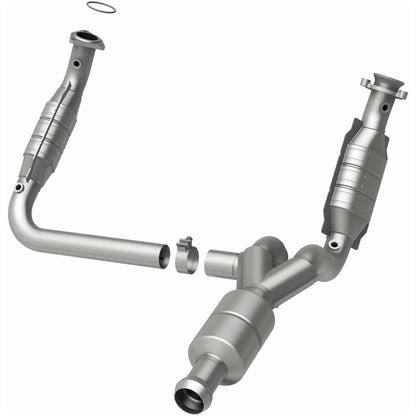 MagnaFlow Conv DF OEM Grade Catalytic Converter | Chevy Silverado 09-13 (51578)