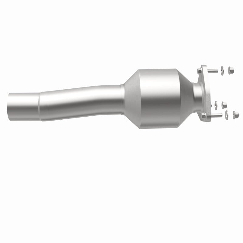 Magnaflow 15-17 Discovery Sport L4 OEM Underbody Direct Fit Converter