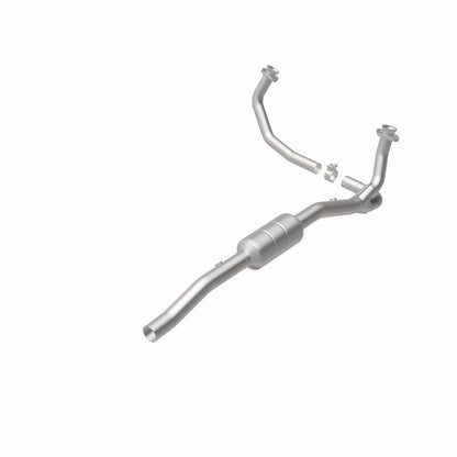 MagnaFlow Direct Fit Catalytic Converter 00 Dodge Durango 5.2/5.9L