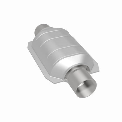 Magnaflow Universal Grade Catalytic Converter | Wide Vehicle Fit (91004)