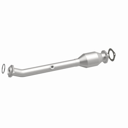 Magnaflow OEM Grade Direct Fit Catalytic Converter | Nissan Pathfinder/Xterra (05-15) (52670)
