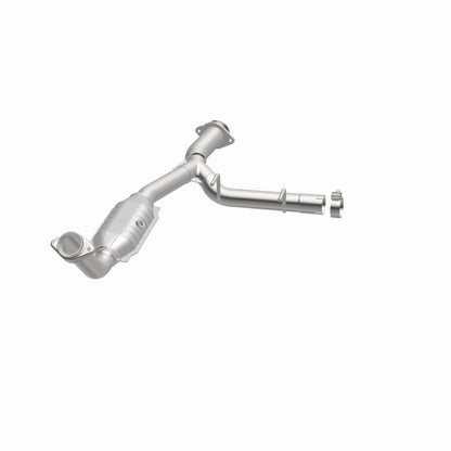 Magnaflow 93125 DirectFit Converter for Ford Expedition/Lincoln Navigator 5.4L