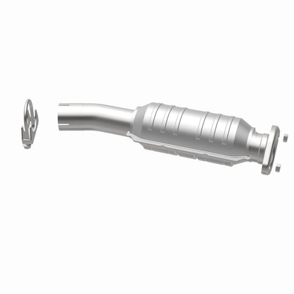 Magnaflow 23084 DirectFit Converter 04 Toyota Sienna 3.3L