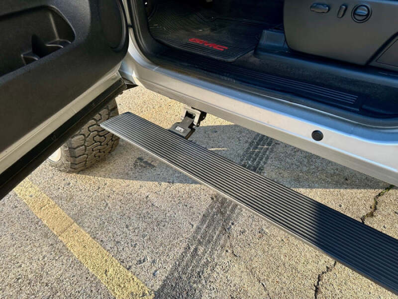 Body Armor 4x4 GM-4500 E-Power Running Boards for 2007-2018 Chevy/GMC Silverado