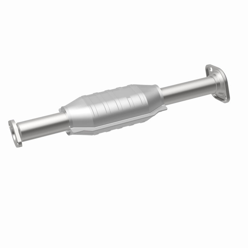 MagnaFlow DirectFit Converter 01-03 Montero Sport OEM