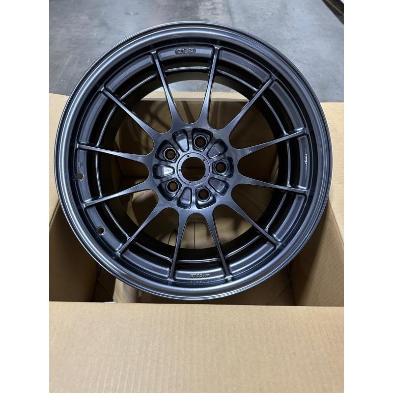 Enkei NT03+M 18x9.5 +27 5x114.3 Gunmetal-WheelFlip